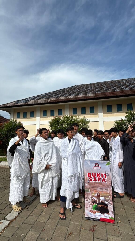 Santri Ujian Praktik PAI Kelas 12