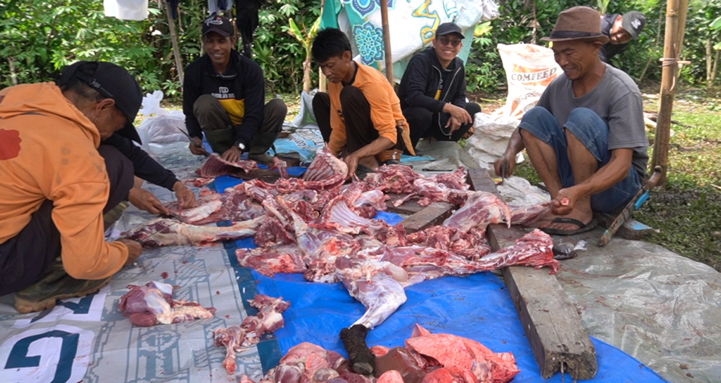 SKN Putra 2026: Mengadakan Kurban Bersama Warga Cibitung sebagai Wujud Kepedulian dan Pengabdian kepada Masyarakat
