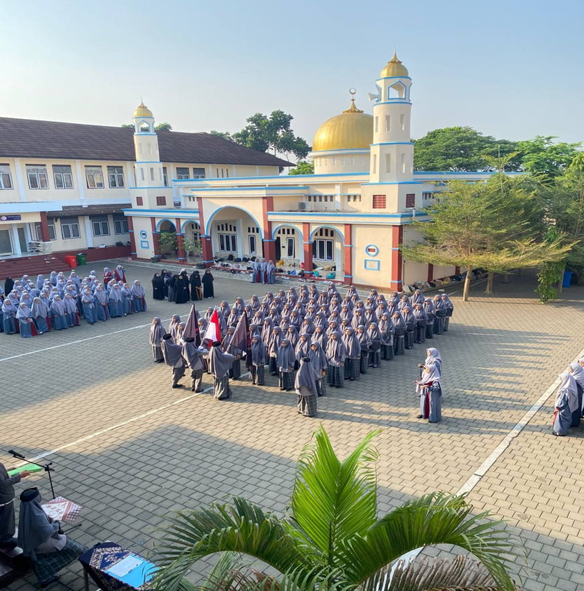 Pelantikan Pengurus Organisasi SMAIT As-Syifa Boarding School Wanareja